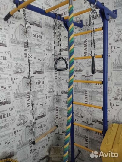 Детская шведская стенка