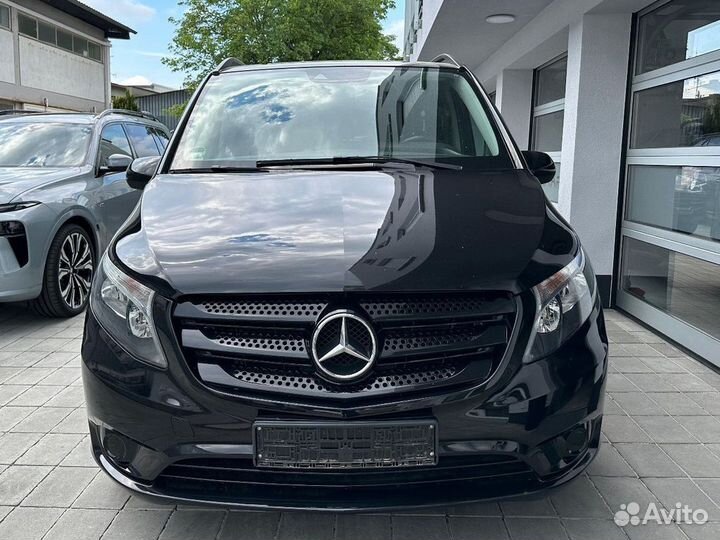 В разборе Mercedes Benz Vito