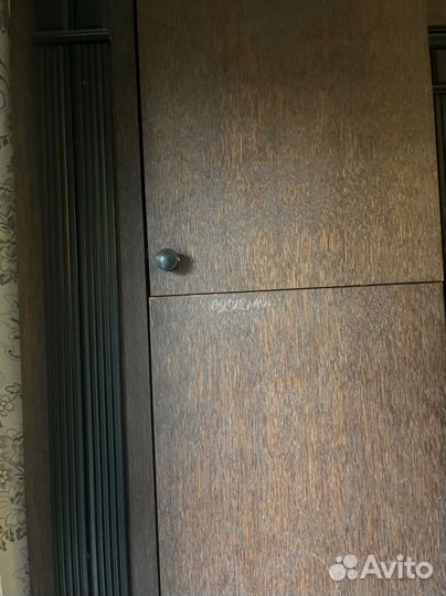 Стенка шкафы натуральный шпон дуб