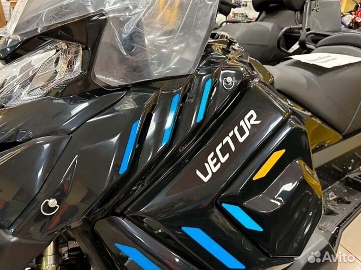 Снегоход RM Vector 551I Витрина