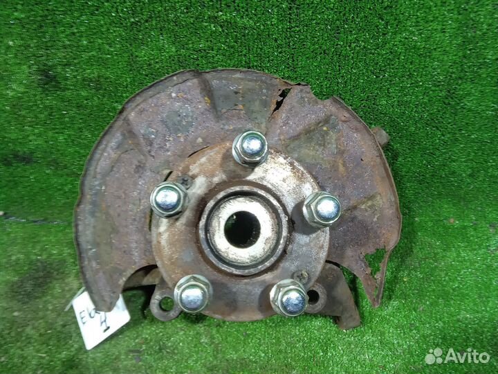 Поворотный кулак передний правыйhyundai elantra 4