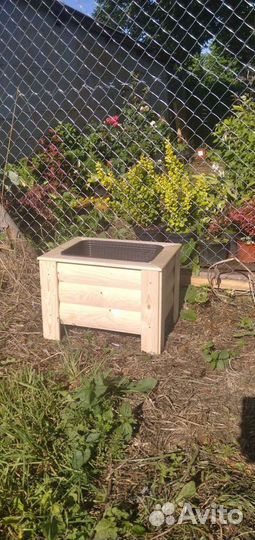 Кашпо для цветов деревянное уличное