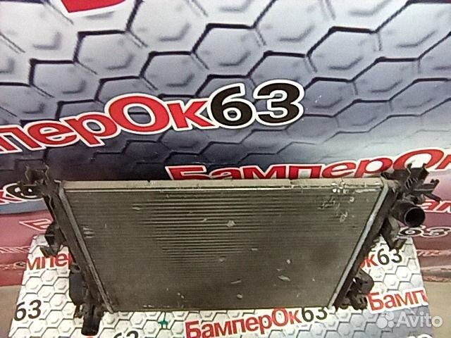 Радиатор охлаждения Renault Duster HSA 2010 (б/у)