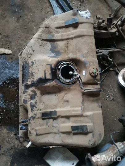 Бензобак Chevrolet Lacetti F14D3 2010