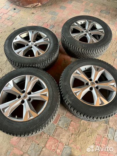 Nokian hakkapeliitta 8 235/60 r18