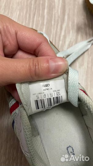 Кроссовки для футзала, футзалки