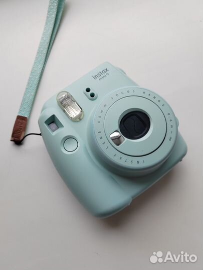 Полароид Fujifilm Instax Mini 9