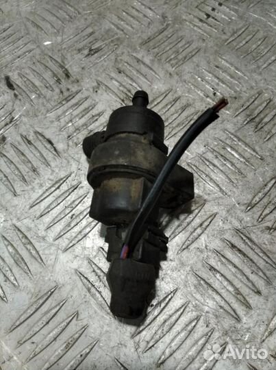 Клапан вентиляции топливного бака Bmw X5 e53 2000