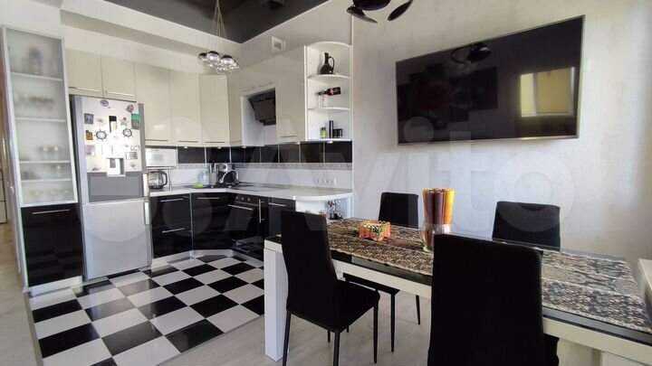 2-к. квартира, 92 м², 4/6 эт.