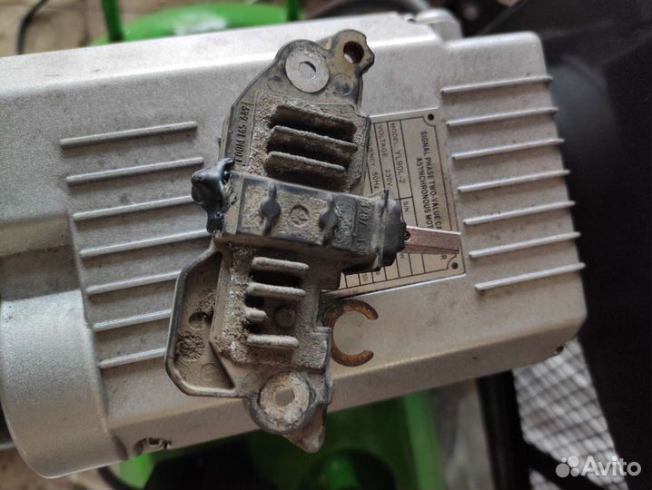 Продам реле генератора опель корса д 1.4