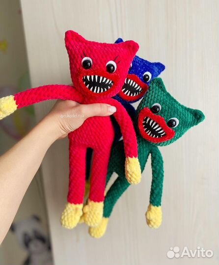 Популярные вязаные монстры