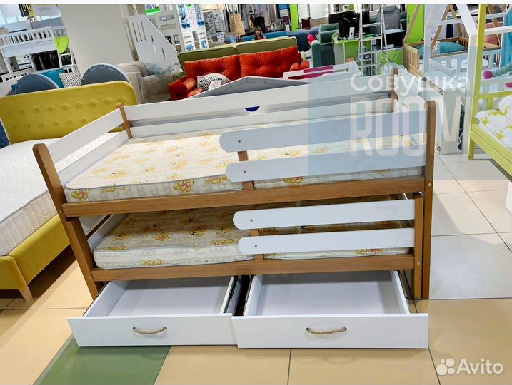 Кровать выдвижная экологичная