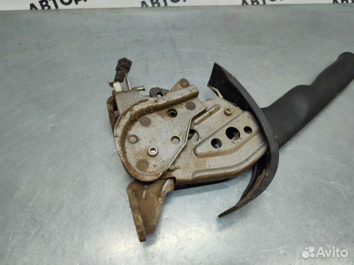 Ручник Nissan Almera N15 1998 г.в