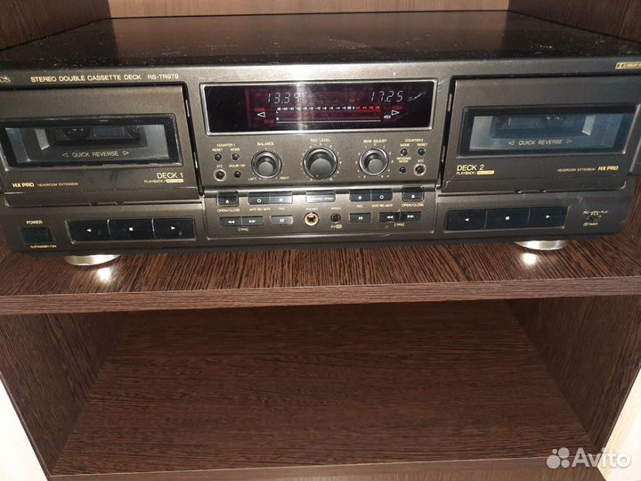 Кассетная дека technicsRS-TR 979