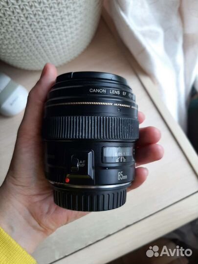 Объектив canon 85mm