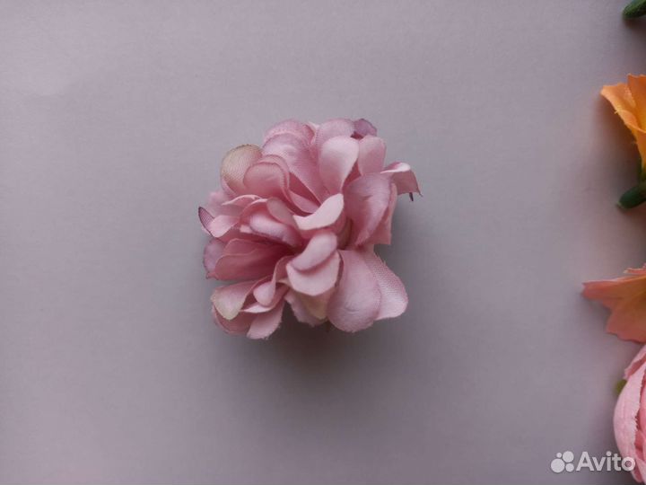 Искусственные цветы для скрапбукинга