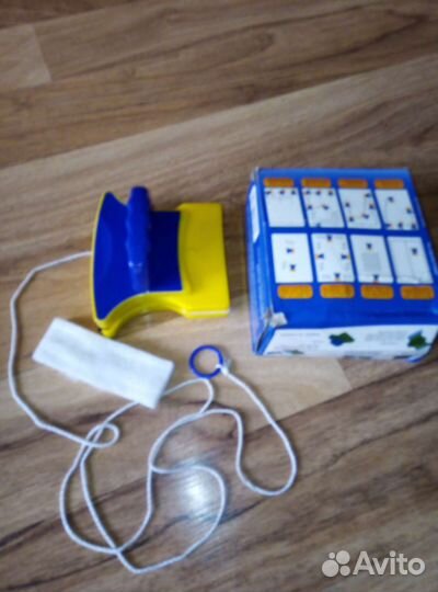 Магнитная щетка для мытья окон