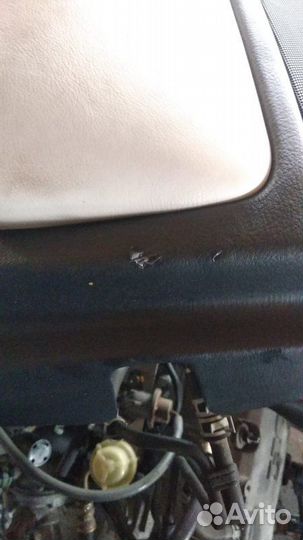 Обшивка дверей задняя правая Lexus Ls600Hl UVF46