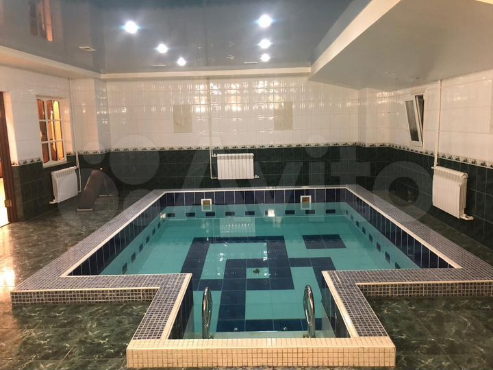 Общепит, 350 м²