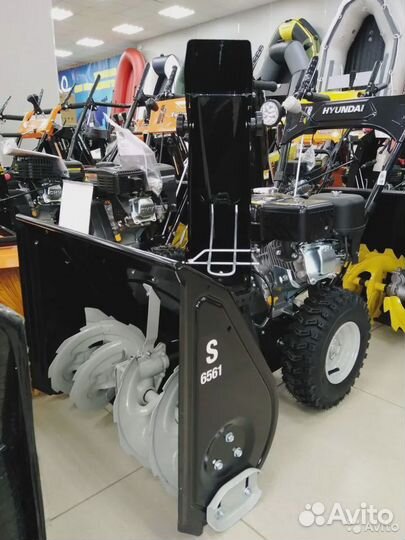 Снегоуборщик Hyundai Хендай S 6561 6.5 л.с