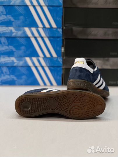 Кроссовки adidas spezial