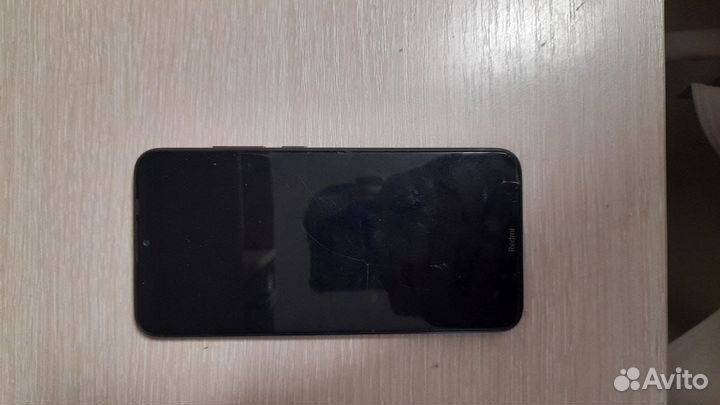 Xiaomi Redmi 8, 3/32 ГБ