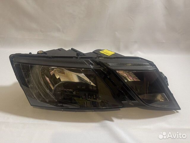 Фара передняя Skoda Octavia A7