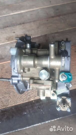 Карбюратор пекар