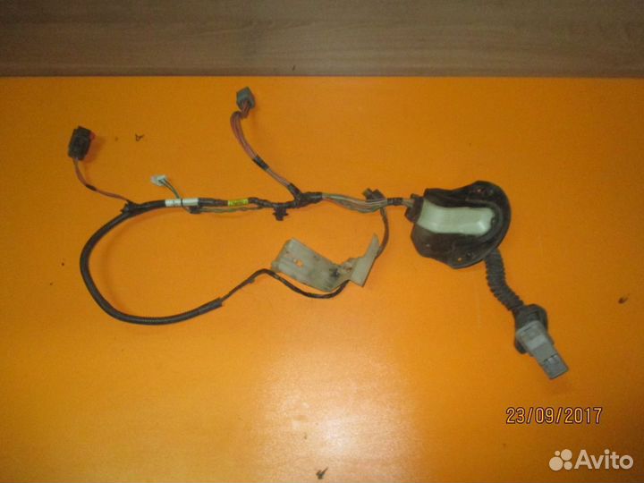 Проводка (коса) двери задней правой Jeep Compass