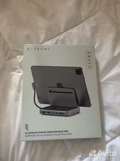 Satechi aluminum stand HUB FOR iPad PRO