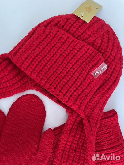 Комплект шапка, шарф и варежки