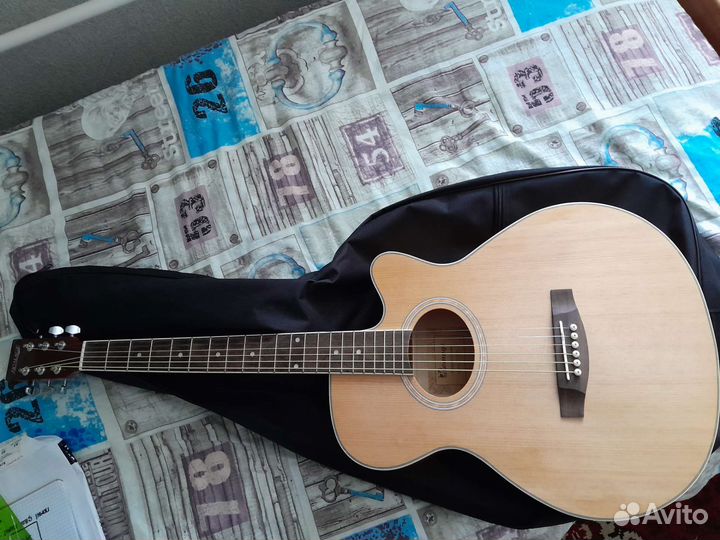 Акустическая гитара homage