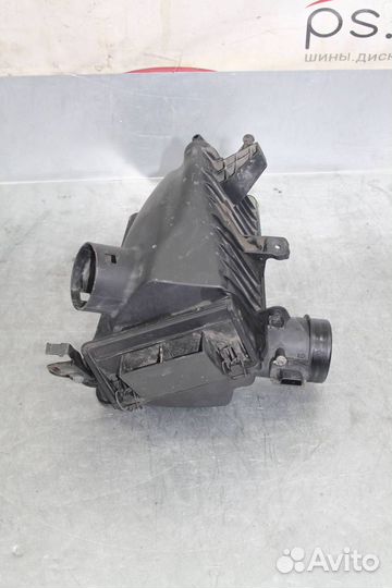 Корпус воздушного фильтра Nissan Qashqai J10 дор