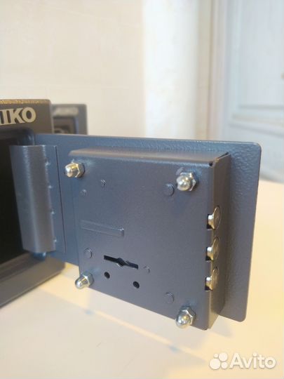 Сейф металлический Т-140