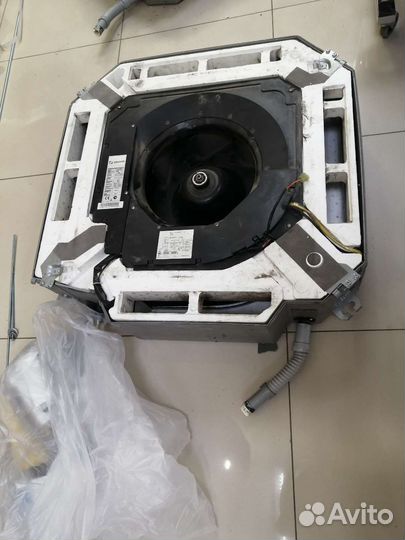 Внутренний блок кондиционера Lessar по запчастям