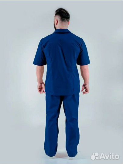 Костюм медицинский на молнии новый, 42р