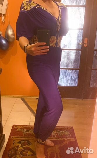 Комбинезон с вышивкой