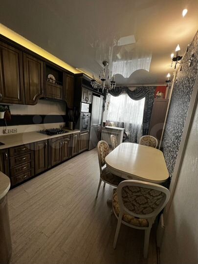 3-к. квартира, 74,9 м², 1/9 эт.