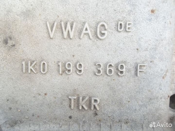 VW Golf Jetta Touran Caddy A3 балка подмоторная