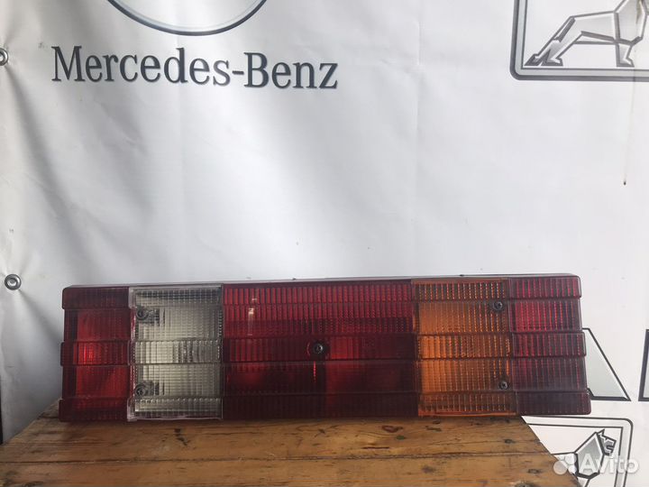 Фонарь задний на Mercedes Actros