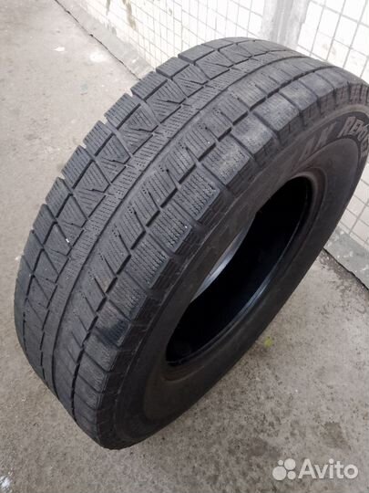 Bridgestone Blizzak Revo GZ 205/65 R15 96S