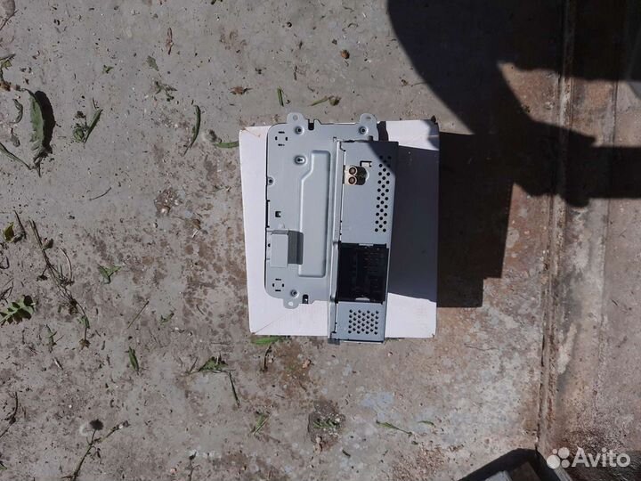 Автомагнитола volkswagen tiguan 2016