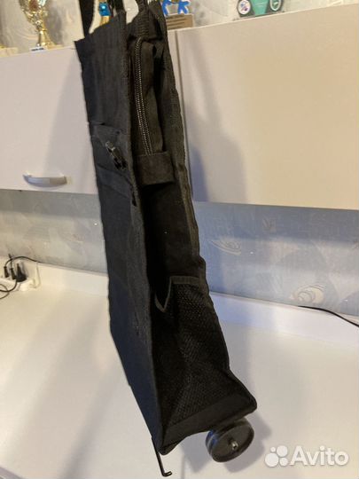 Сумка на колесиках