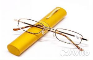 Очки с диоптриями в футляре