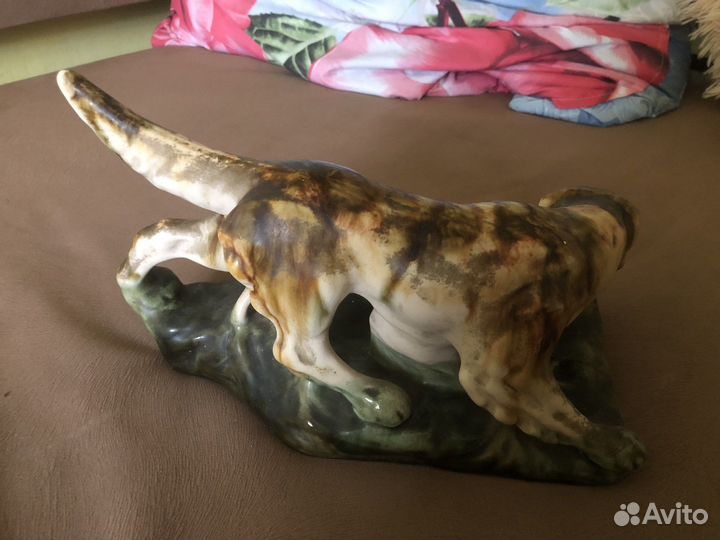 Фарфоровая статуетка