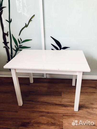 Детский стол IKEA sundvik