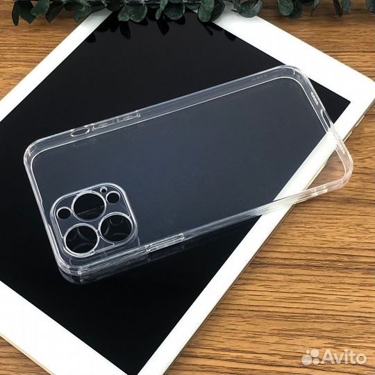 Чехол на Apple iPhone прозрачный с защитой камеры