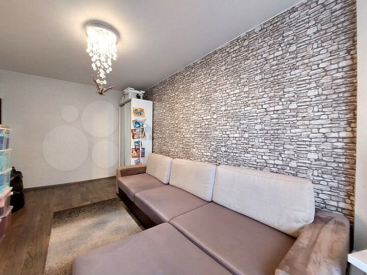 4-к. квартира, 79,8 м², 1/9 эт.