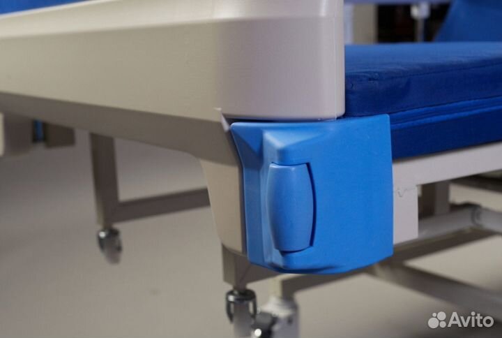 Медицинская кровать металическая с механизмом