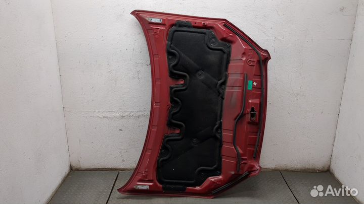 Капот Nissan Qashqai, 2011